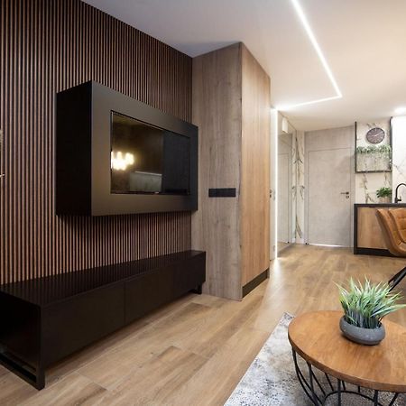 Jacuzzi Apartment Main Square Krakow Bagian luar foto