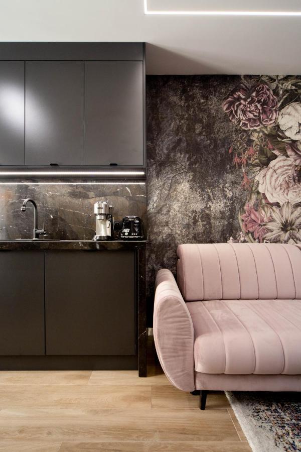 Jacuzzi Apartment Main Square Krakow Bagian luar foto